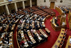 Υπερψηφίστηκε η τροπολογία για τις offshore