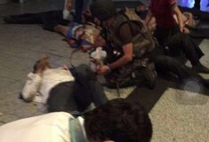 Επίθεση αυτοκτονίας στην Κωνσταντινούπολη - 32 νεκροί και δεκάδες τραυματίες από έκρηξη στο αεροδρόμιο