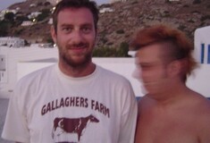 Ο Blend Mishkin κάνει μια βουτιά στο παρελθόν του