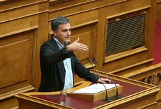 Τσακαλώτος: Συμβιβασμός η υπαγωγή των ΔΕΚΟ στο υπερταμείο