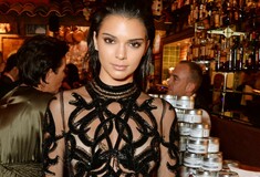 Η Kendall Jenner στηρίζει το Free the Nipple και εξηγεί γιατί είναι κατά του σουτιέν