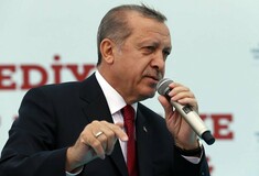 Ο Ερντογάν απειλεί τις Βρυξέλλες με δημοψήφισμα