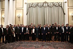 Συνεδριάζει το νέο υπουργικό συμβούλιο
