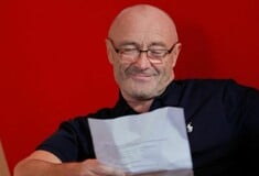 Ο Φιλ Κόλινς μιλά για τη μάχη του με το αλκοόλ και τα χρόνια της παρακμής
