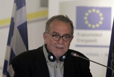 Μουζάλας: Ατυχές περιστατικό η τραγωδία στη Μόρια