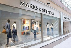 H Marks & Spencer ανακοίνωσε «λουκέτα» σε δεκάδες καταστήματα - Η Ελλάδα στις χώρες που ευθύνονται για την πτώση του τζίρου