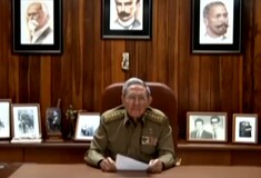 Η στιγμή της ανακοίνωσης του θανάτου του Φιντέλ Κάστρο από την κουβανική τηλεόραση