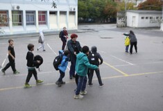 Λάρισα: Νέες καταγγελίες εναντίον του προέδρου του συλλόγου γονέων που αρνείται να ενταχθούν τα προσφυγόπουλα στο σχολείο