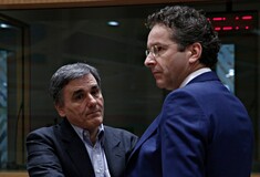 Μαξίμου: Δεχθήκαμε την προνομοθέτηση μέτρων - Επιστρέφουν οι θεσμοί στην Αθήνα