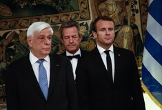 Μακρόν: Η Ελλάδα να ξανακοιτάξει προς το μέλλον, όχι εφαρμόζοντας κανόνες που έχουν αποφασίσει άλλοι