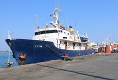 Λασίθι: Aνεπιθύμητο το πλοίο των ακροδεξιών στην Ιεράπετρα