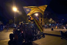 Υπέγραψε έγγραφο για την ανακήρυξη ανεξαρτησίας ο ηγέτης της Καταλονίας