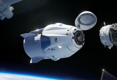 Εκτοξεύθηκε το Crew Dragon της Space X μαζί με την κούκλα «Ρίπλεϊ»
