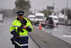 Νέα Ζηλανδία: Τέλος στην πώληση ημιαυτόματων όπλων μετά τη σφαγή