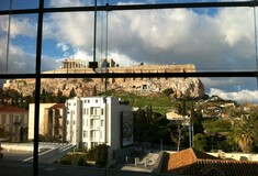 NYT: Η Ελλάδα στην εποχή της Airbnb και της χρυσής βίζας - Ποιοι μένουν πίσω
