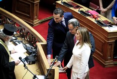 Βουλή: Ορκίστηκαν οι νέοι βουλευτές Ράπτη, Παναγιωτόπουλος και Νυφούδης