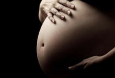 Έρευνα: Ο κίνδυνος αποβολής αυξάνεται κατακόρυφα μετά τα 30