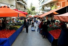 Πωλητές λαϊκών αγορών για τους εκβιασμούς: Είμαστε κι εμείς όμηροι μίας νοσηρής κατάστασης