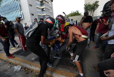 Νεκρή από σφαίρα στο κεφάλι 27χρονη διαδηλώτρια στη Βενεζουέλα