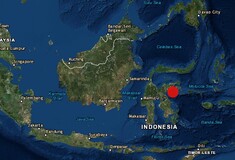 Σεισμός 6,8 Ρίχτερ στην Ινδονησία - Προειδοποίηση για τσουνάμι