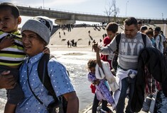 O Τραμπ διέταξε νέους περιορισμούς και εμπόδια για τους αιτούντες άσυλο