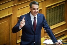 Μητσοτάκης: Να τος, να τος ο Τσίπρας ο σκαφάτος - Από την αριστερά των καταλήψεων, στην αριστερά του κότερου