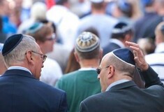 Γερμανία: Οι εβραίοι της χώρας κλήθηκαν να μην κυκλοφορούν δημοσίως φορώντας το κιπά