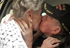 Την γνώρισε στον Β' Παγκόσμιο Πόλεμο, την ερωτεύθηκε παράφορα και τώρα τη συνάντησε ξανά