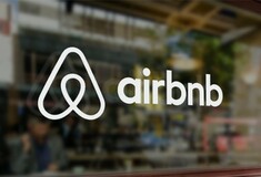 Η Αθήνα στηρίζει την απόφαση να ρυθμιστεί η Airbnb