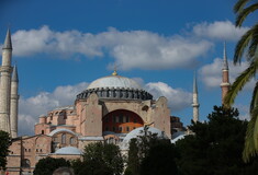 Ερντογάν: Ήταν λάθος η μετατροπή της Αγίας Σοφίας σε μουσείο- Μην ανησυχείτε για την πολιτιστική κληρονομιά