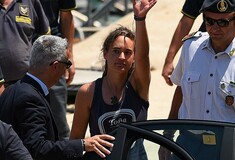 «Πλούσια, κακομαθημένη Γερμανίδα»: Οργισμένος ο Σαλβίνι με την απελευθέρωση της Κάρολα Ρακέτε