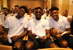 Παρουσιάστηκε η εθνική ομάδα μπάσκετ - Μέσα και οι τρεις αδερφοί Αντετοκούνμπο