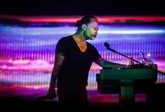 Ο Thom Yorke και ο Brian Eno παραδέχτηκαν ότι είναι «υποκριτές του κλίματος»