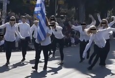 Οργή Βούρου για τον βηματισμό νέων στην παρέλαση: «Γελοία υποκείμενα»