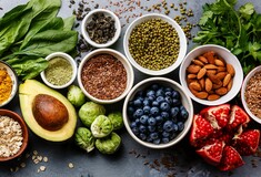 Superfoods: Είναι πράγματι τόσο σούπερ;