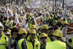 Xιλιάδες μεταλλωρύχοι στη Μεσογείων