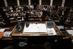 Ιskra: Κοινοβουλευτικές πονηριές ενόψει της ψηφοφορίας της Τετάρτης