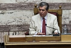 Μητρόπουλος: Να αναζητήσει νέο σχήμα με πρόσωπα ευρύτατης αποδοχής ο Τσίπρας