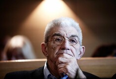 O Μπουτάρης στηρίζει Βαρουφάκη