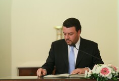 Λιποθυμικό επεισόδιο υπέστη ο υπουργός Άμυνας της Κύπρου