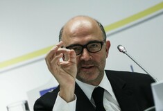 Ο Μοσκοβισί απειλεί: Δεν θα σας κρατήσουμε στο ευρώ με κάθε κόστος