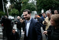 Σακελλαρίδης: Ο Βαρουφάκης θα μιλάει με τους θεσμούς, όχι με τα κλιμάκια