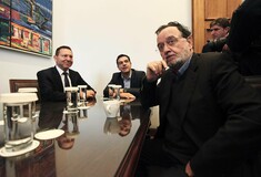 Στουρνάρας: Δεν παραιτούμαι