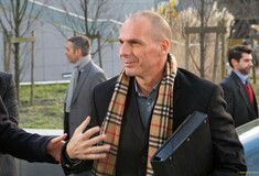 Βαρουφάκης: Δεν θέλουμε την επόμενη δόση αν η συνέχεια είναι η σημερινή σκοτοδίνη
