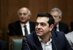 Κυβέρνηση: Ζήτημα αρχής η προστασία της α' κατοικίας για τους οικονομικά αδύναμους