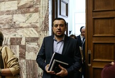 Η ΝΔ καταγγέλει πως υπάρχει επιστολή για το ν/σ των ΜΜΕ από την Κομισιόν που δεν έχει δημοσιοποιηθει