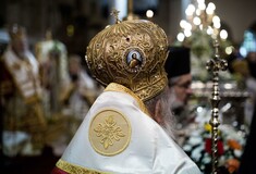 Το υπουργείο Οικονομικών απαντά γιατί εξαίρεσε από τα Capital controls την Εκκλησία