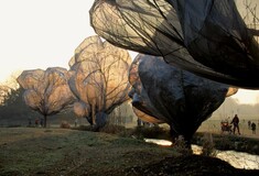 Το νέο έργο του 80χρονου Christo θα κάνει τον κόσμο να περπατά επάνω στο νερό