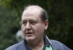 Πολιτική θύελλα από τις δηλώσεις Φίλη για τη γενοκτονία