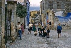 9 φωτογραφίες από την παλιά πόλη της Ρόδου, το Μάρτιο του 1960